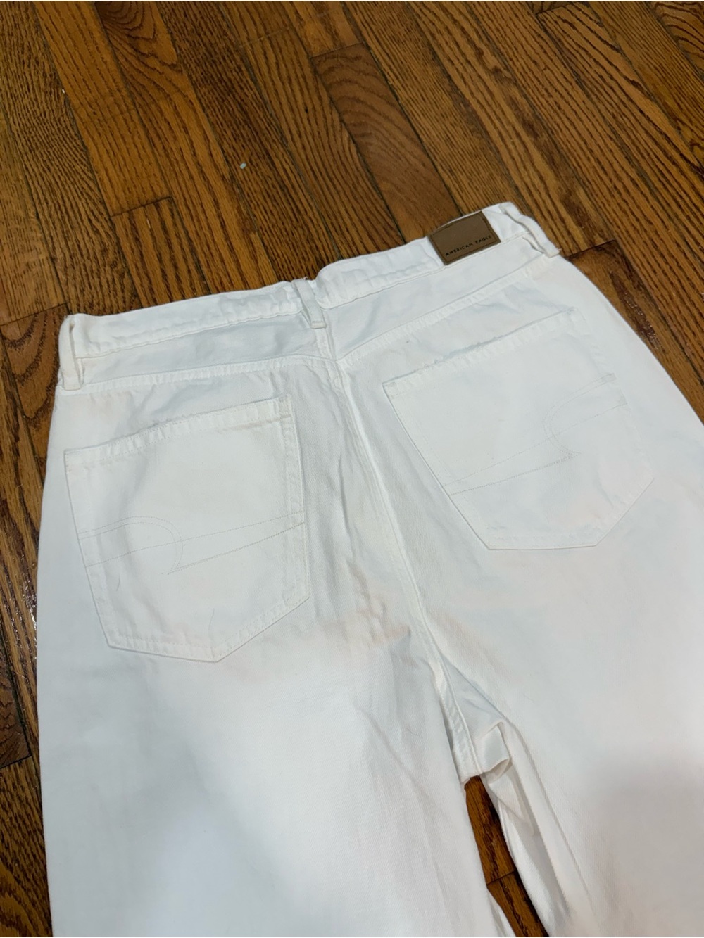 American Eagle Outfitters White Straight-Leg Women's Jeans - Picture 5 of 6